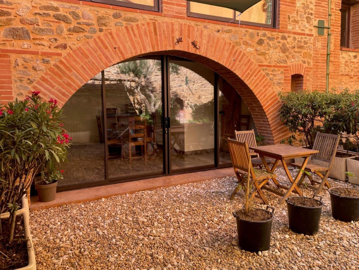 El Pati Catala Appartement Fourques  Buitenkant foto
